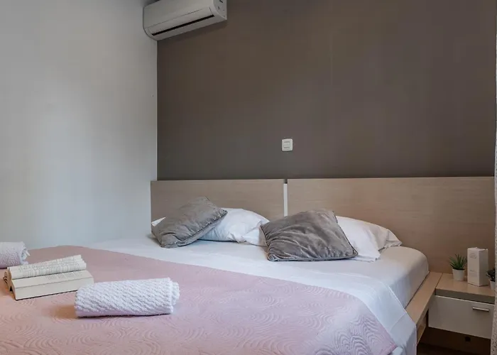 With Parking Space Zadar - 23564 דירה *