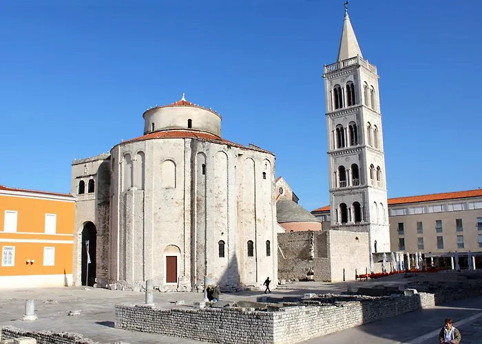 Apartment With Parking Space Zadar - 23564 *